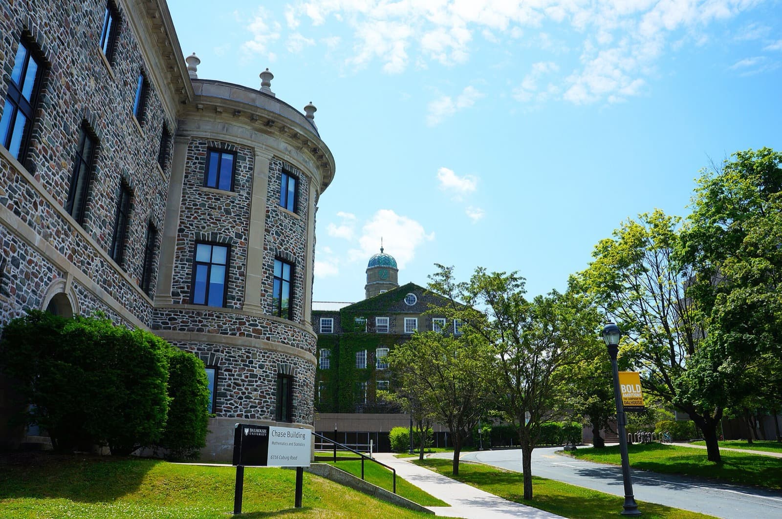 Dalhousie University Studley kampüsü